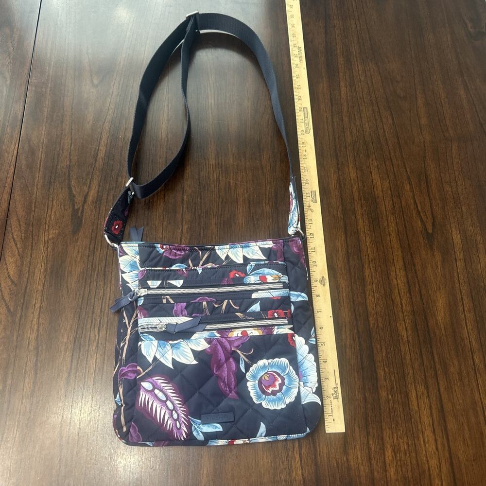 Vera Bradley Performance Twill On The Go Crossbody Purse Bag Mayfair in Bloom
